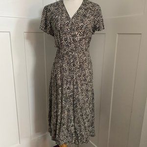 Old Navy Leopard Print Wrap Dress Size Large